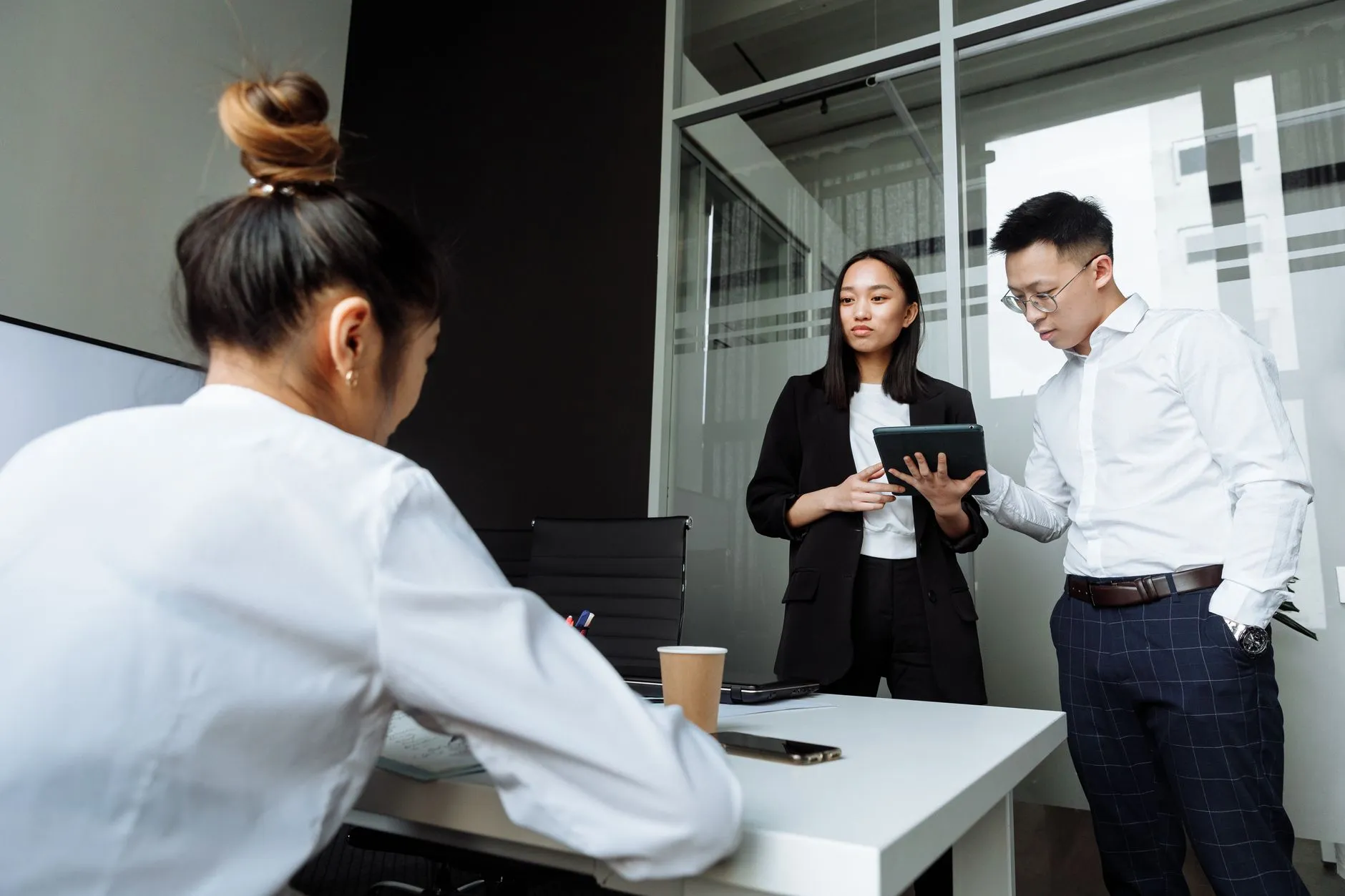 钢结构工程材料测试服务流程及设备选型指南